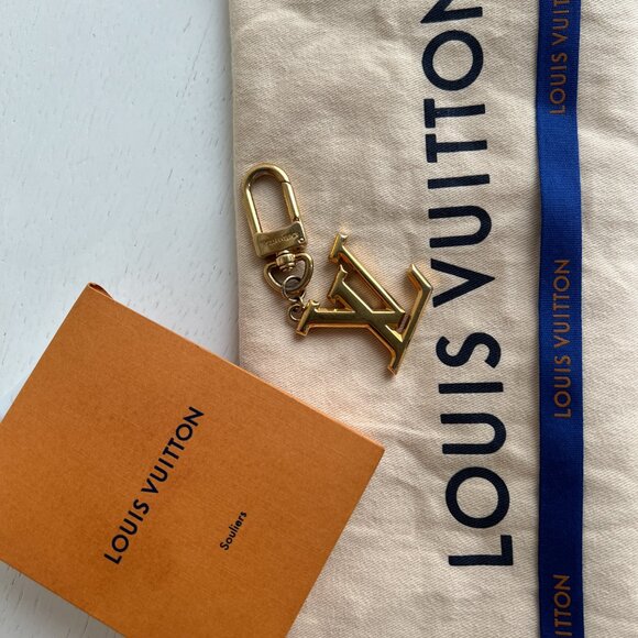 Authentic Louis Vuitton Keychain monogram gold B1025 - Picture 4 of 7